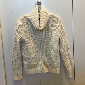 Banana Republic Turtleneck Sweater in White